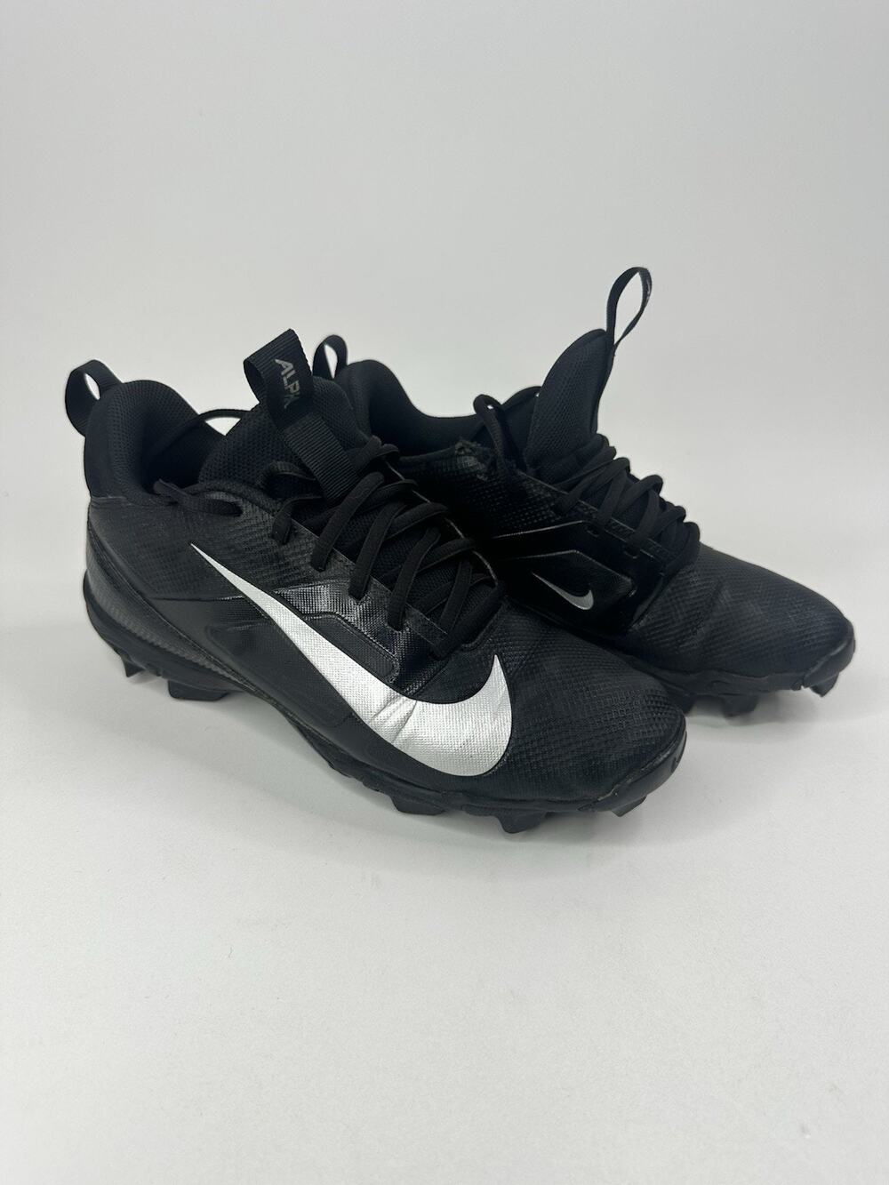 Nike Football Cleats Alpha Menace 4 Shark Black Silver FN0028-002 Men’s Size 8